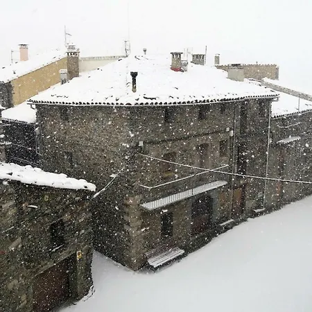Cal Dalmau Apartaments Átic Pardines Esterno foto